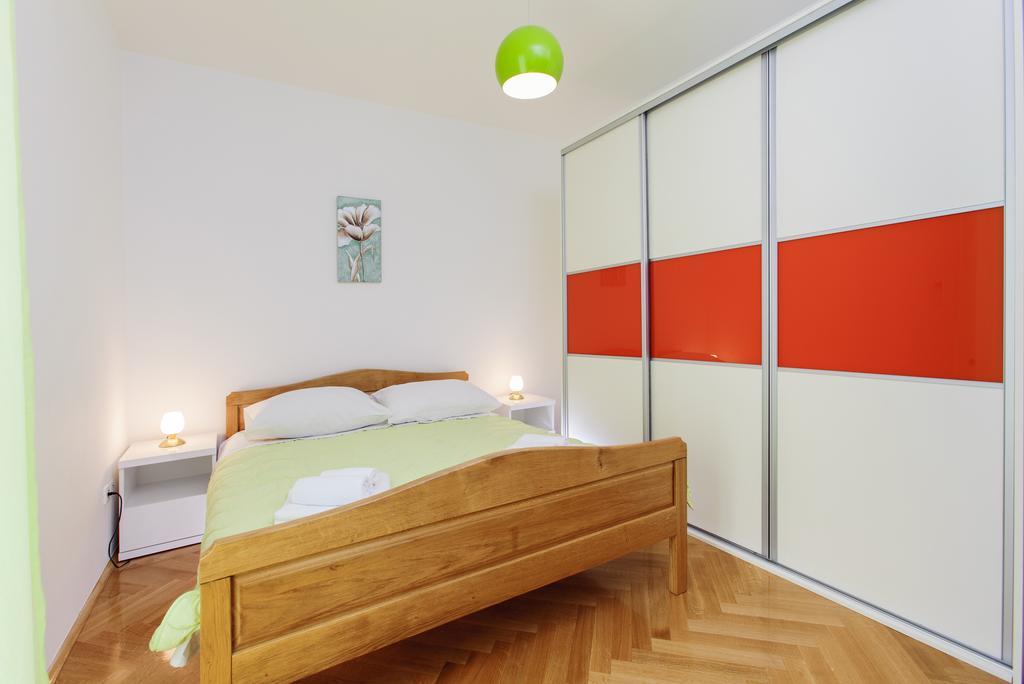 Amigo Comfort Apartments Split Room photo